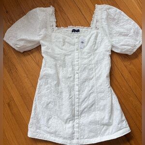 Gap white eyelet dress with puff sleeves.